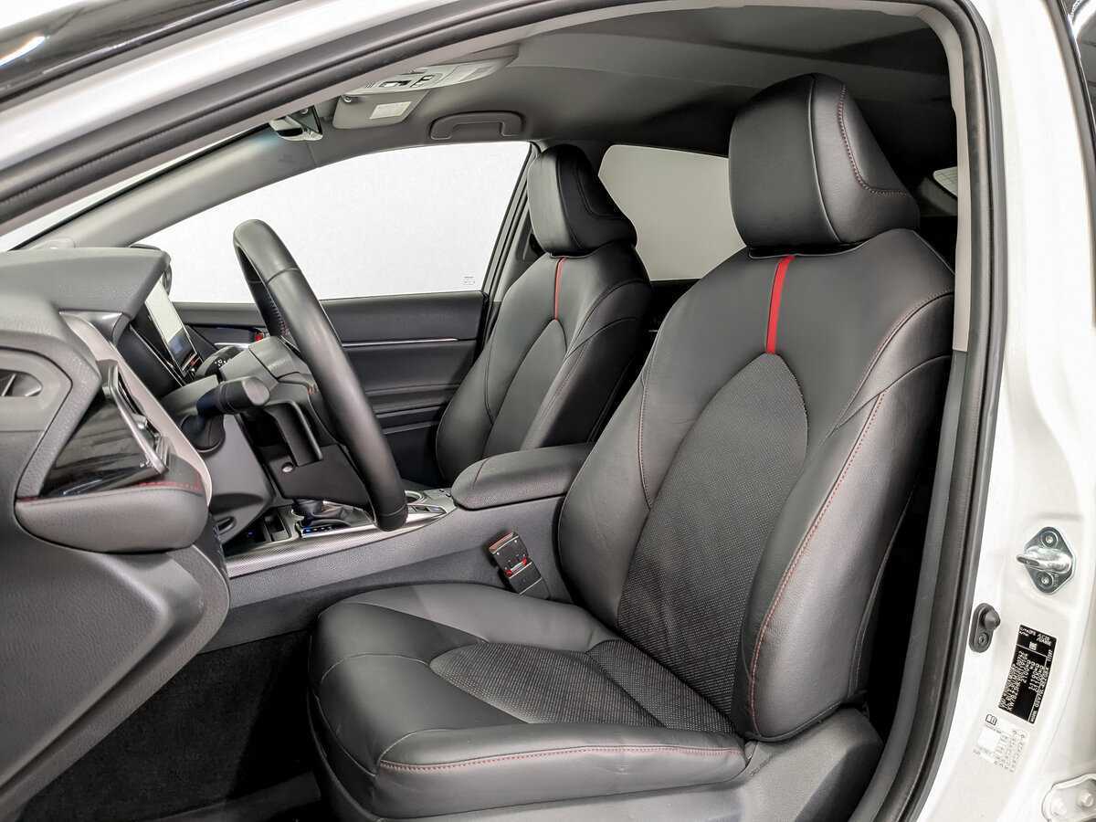 Toyota Camry, 2022 Фото №20
