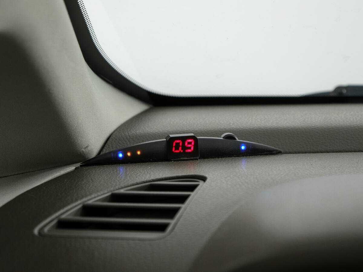 Nissan Tiida, 2008 Фото №14