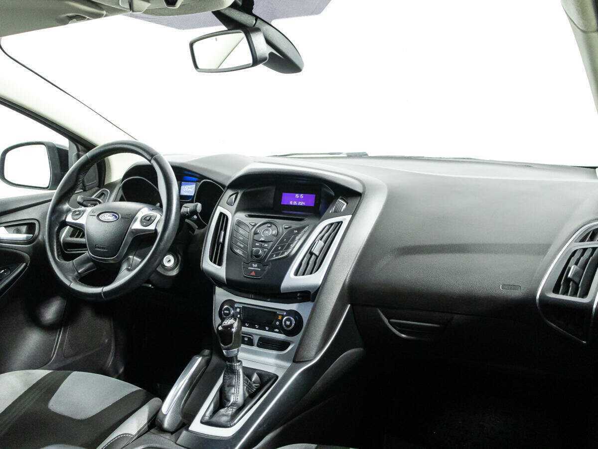 Ford Focus, 2011 Фото №9