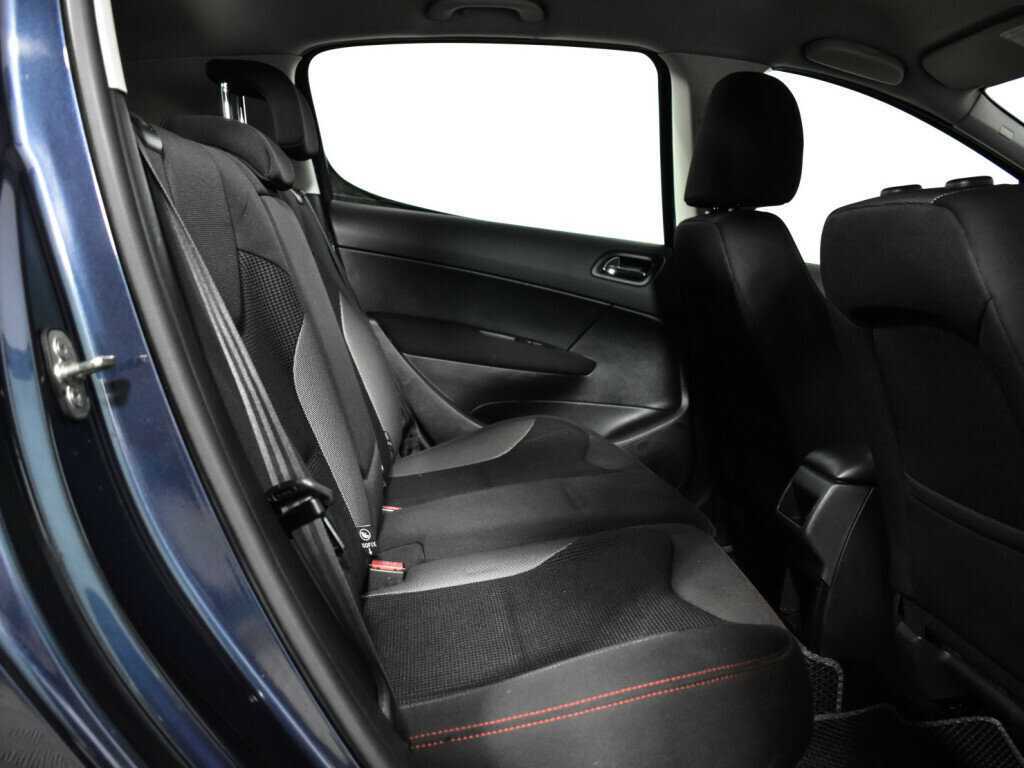 Peugeot 308, 2011 Фото №10