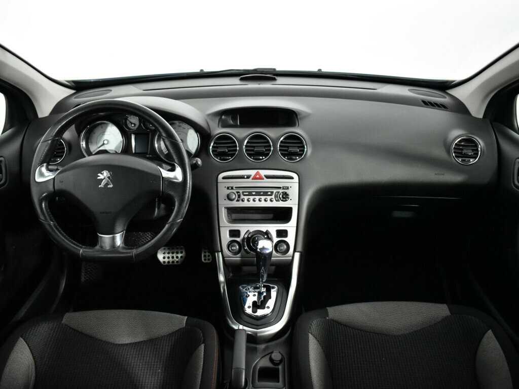 Peugeot 308, 2011 Фото №12