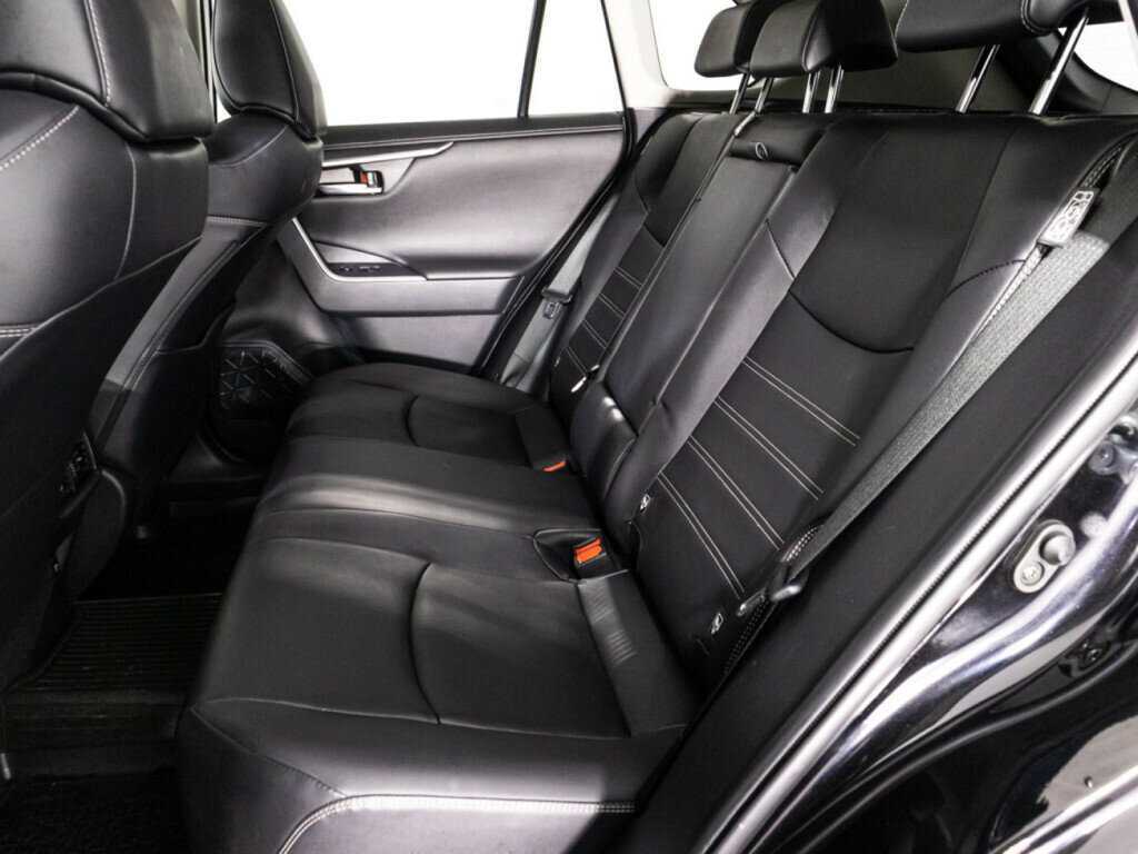 Toyota RAV4, 2020 Фото №10