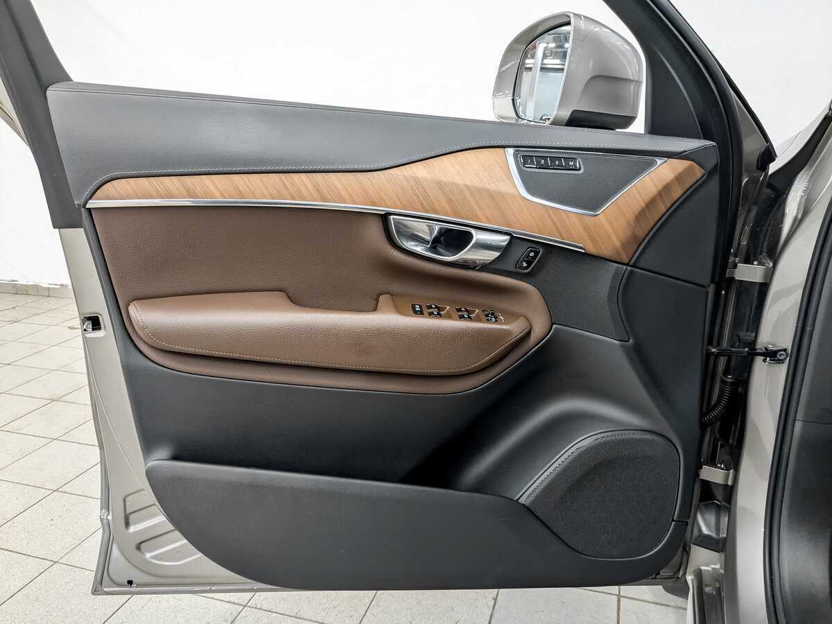 Volvo XC90, 2020 Фото №18
