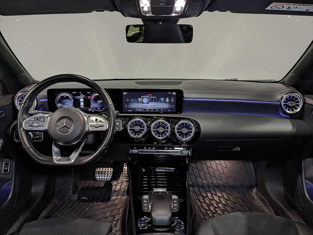 Mercedes-Benz CLA 200, 2021 Фото №14