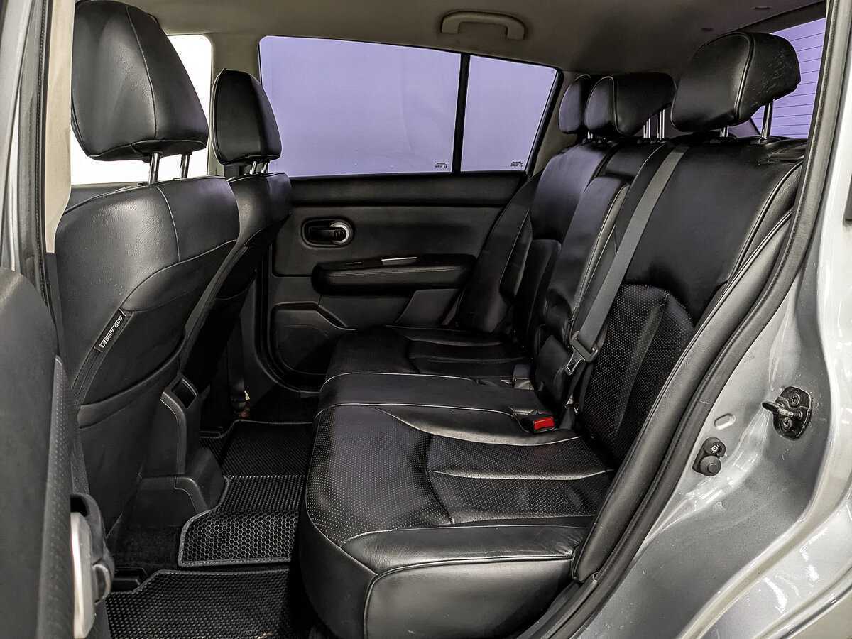 Nissan Tiida, 2008 Фото №17