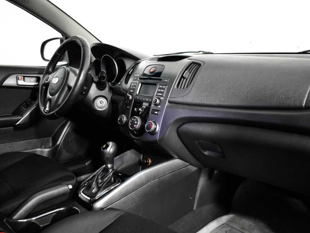 Kia Cerato 6-speed, 2011 Фото №9