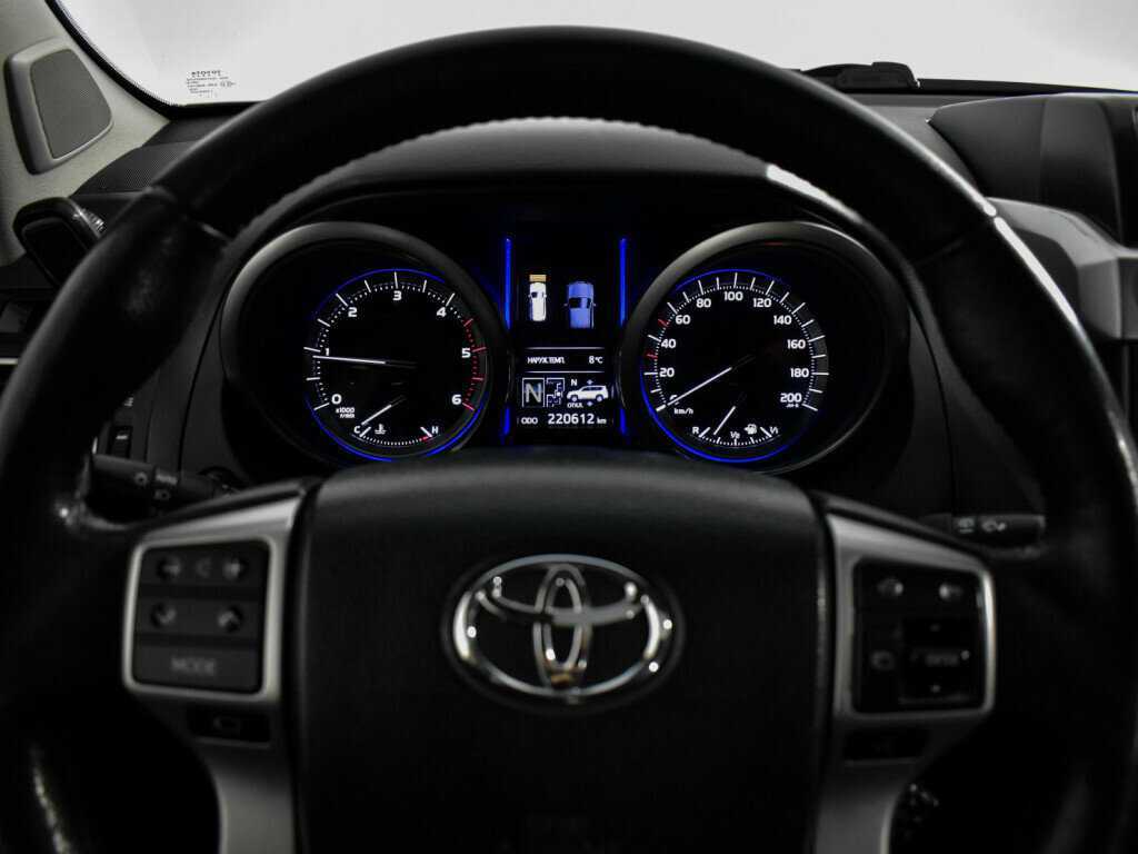 Toyota Land Cruiser Prado, 2015 Фото №19