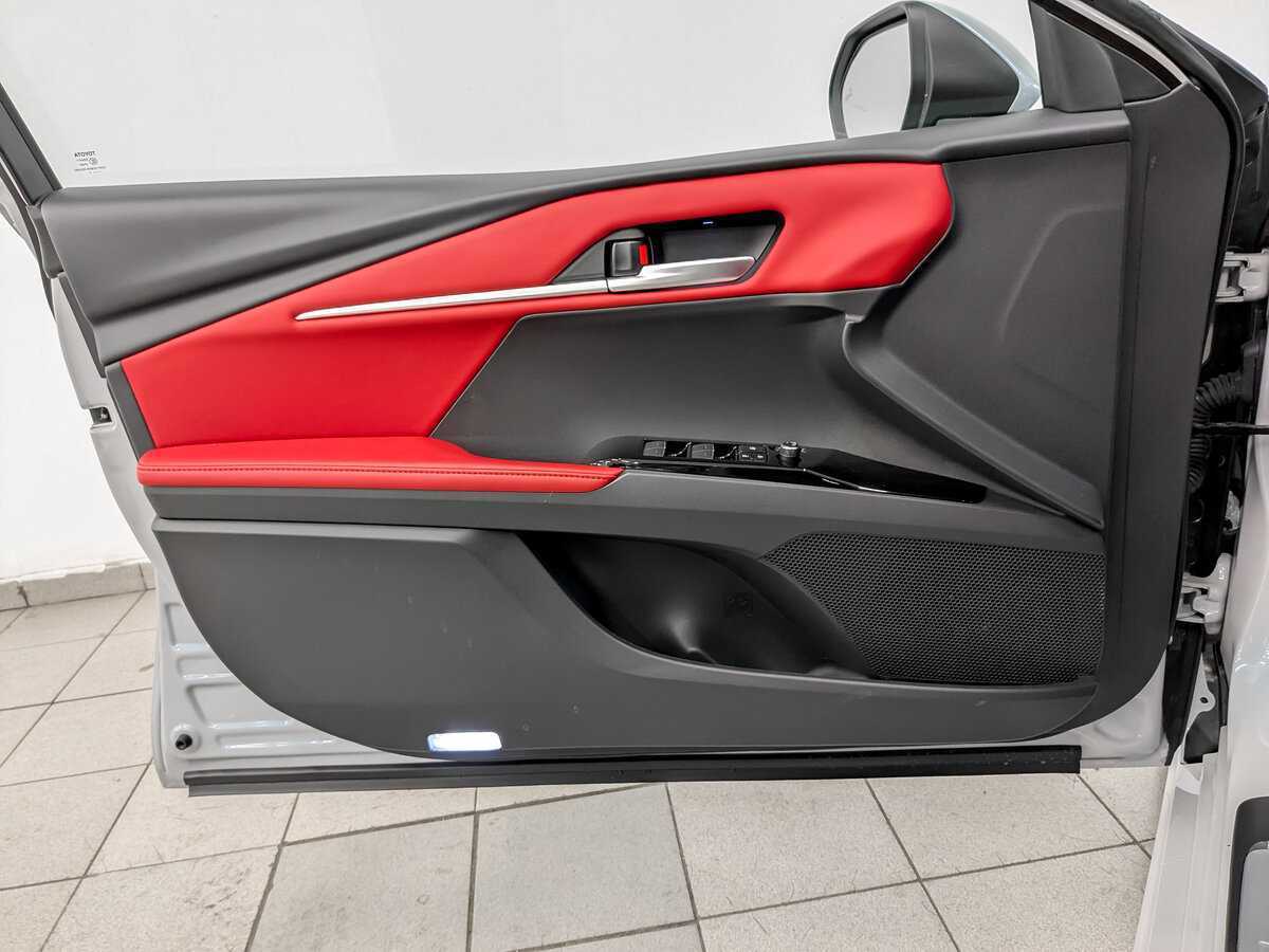 Toyota Camry, 2024 Фото №17