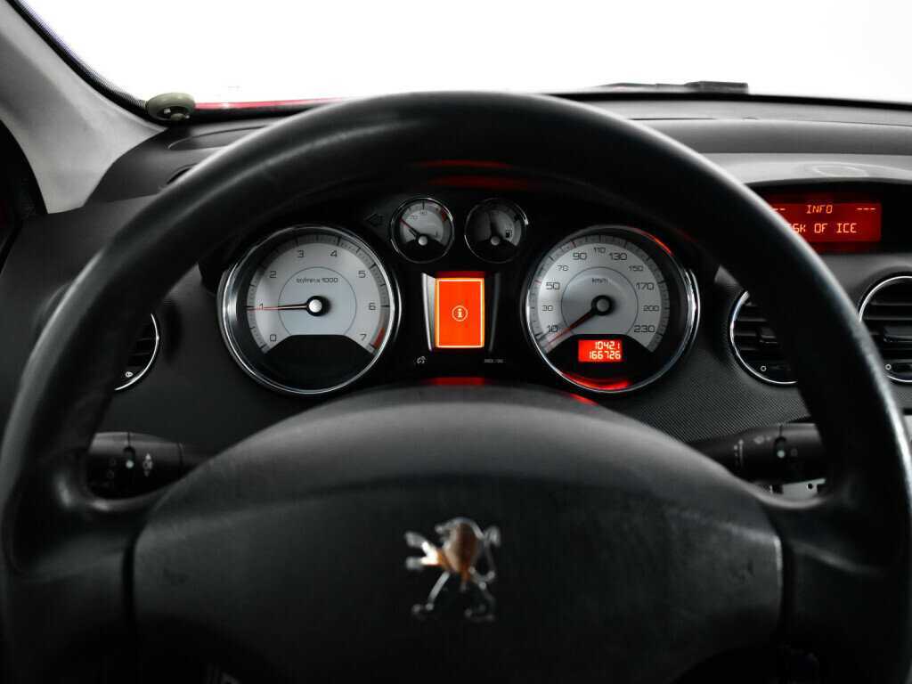 Peugeot 308, 2008 Фото №11