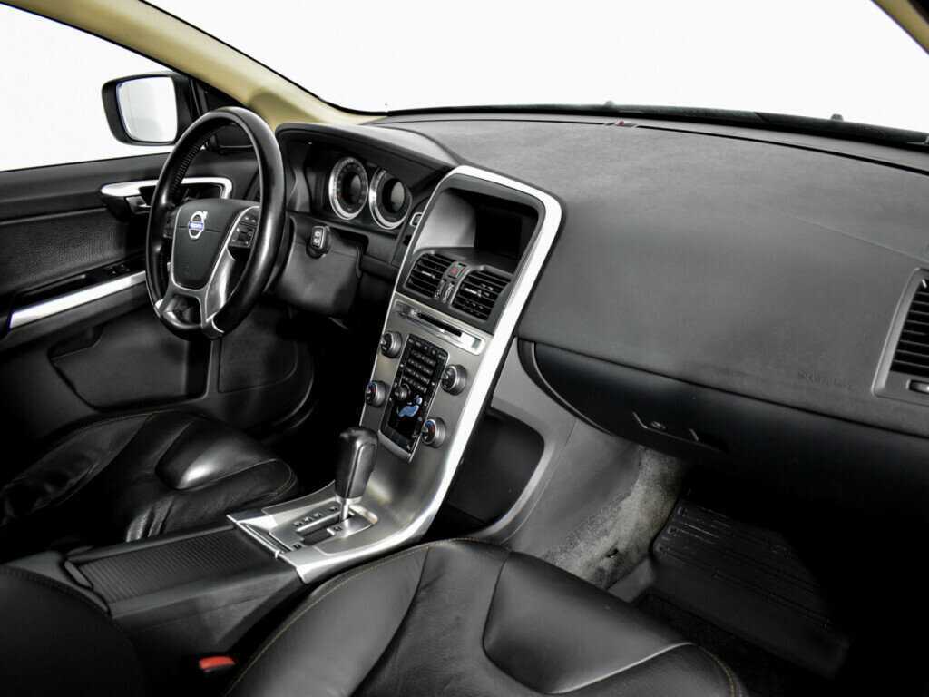 Volvo XC60, 2011 Фото №9