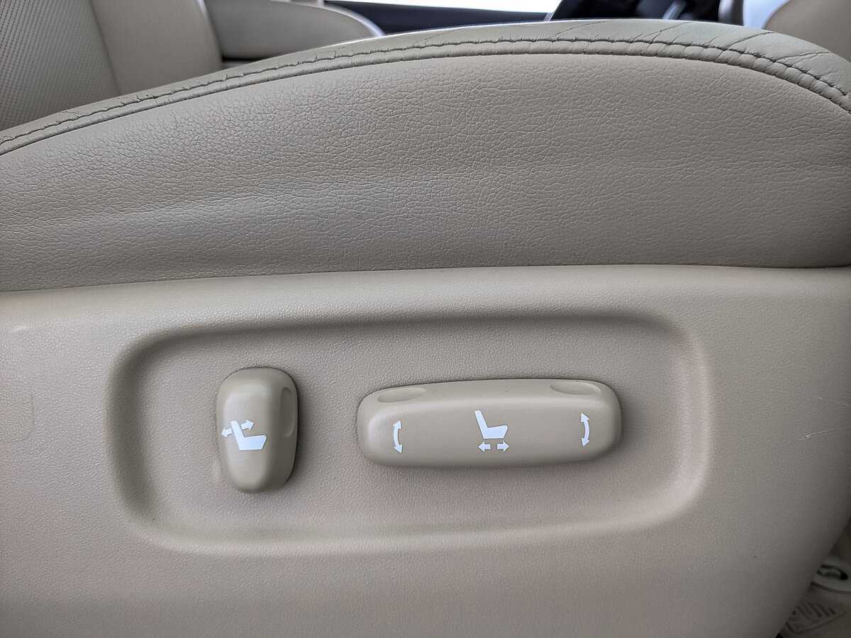 Toyota Land Cruiser, 2014 Фото №29