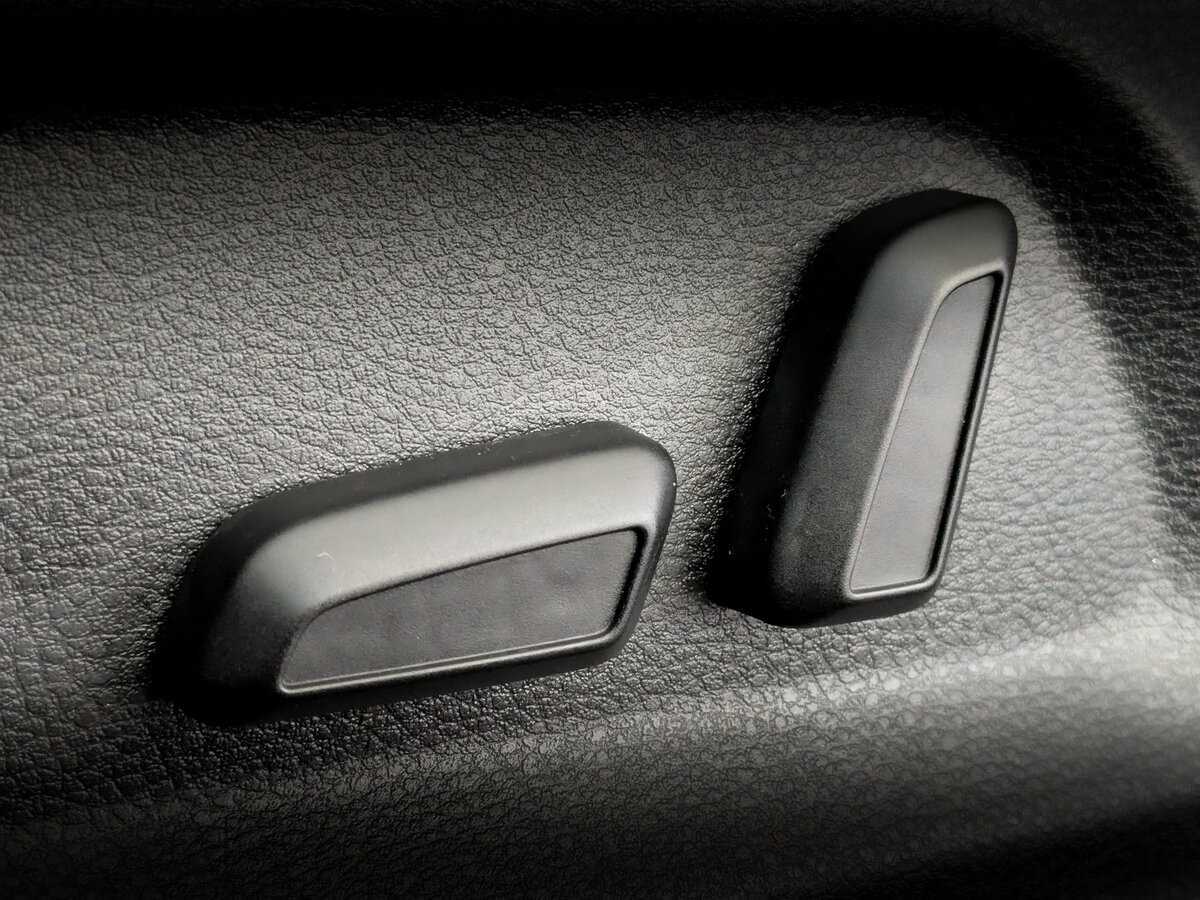 Volkswagen Tiguan, 2010 Фото №18