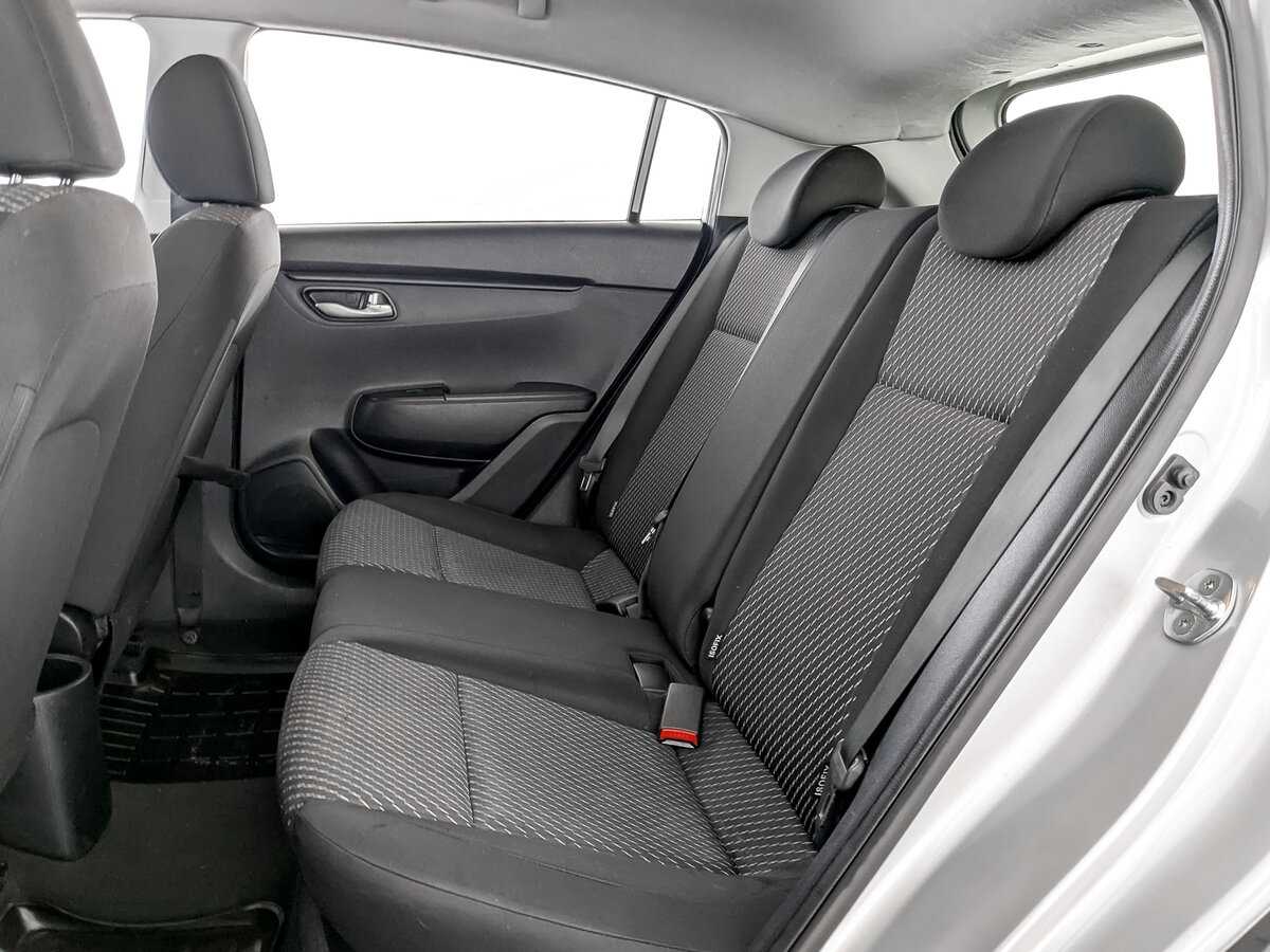 Kia Rio X-Line, 2020 Фото №12