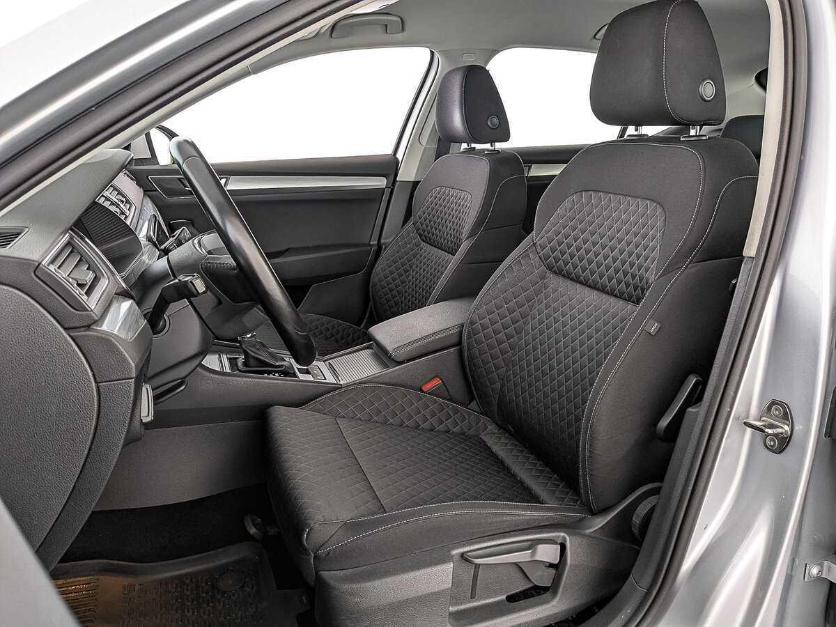 Skoda Superb, 2021 Фото №19