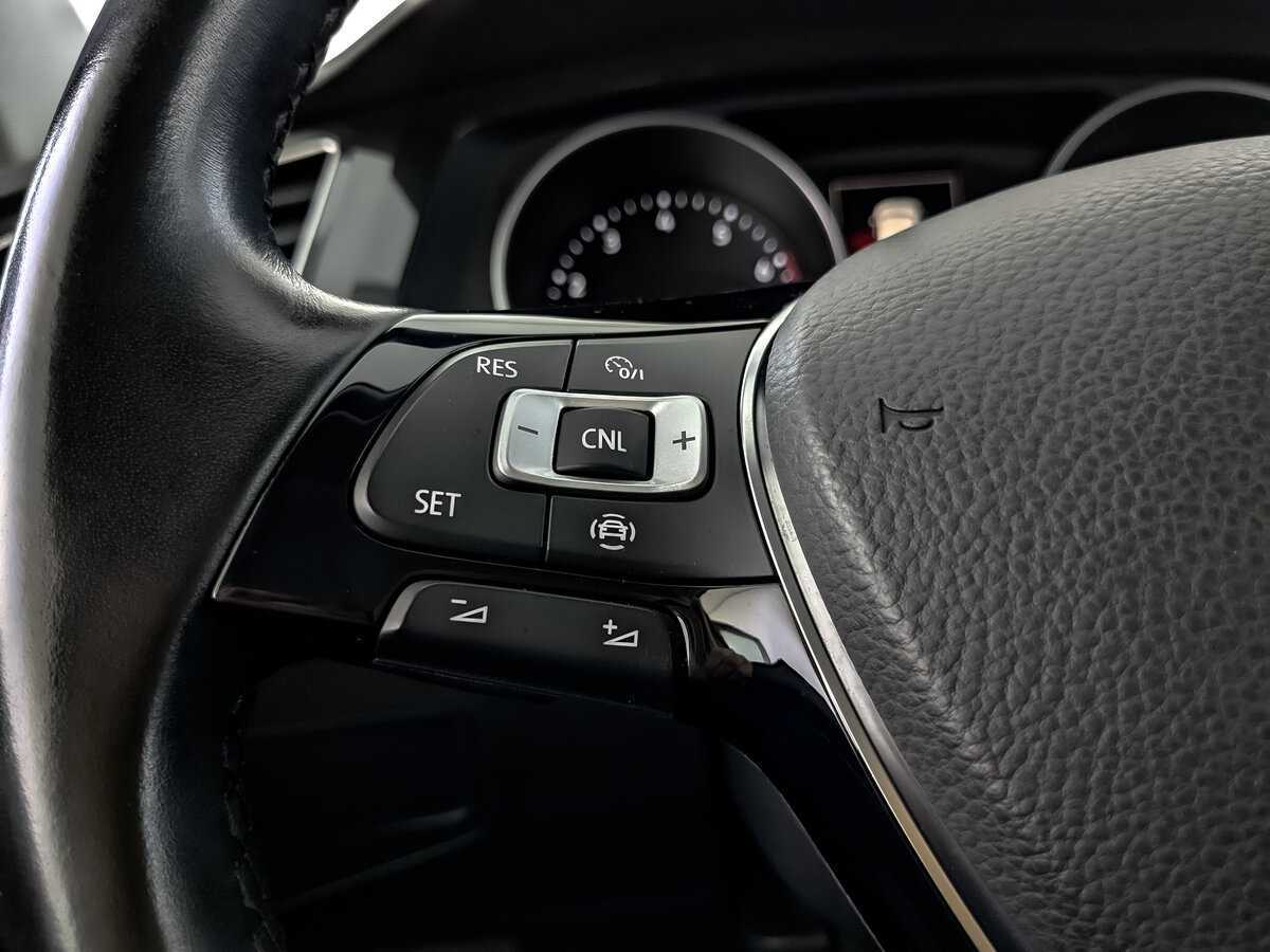 Volkswagen Tiguan, 2020 Фото №29