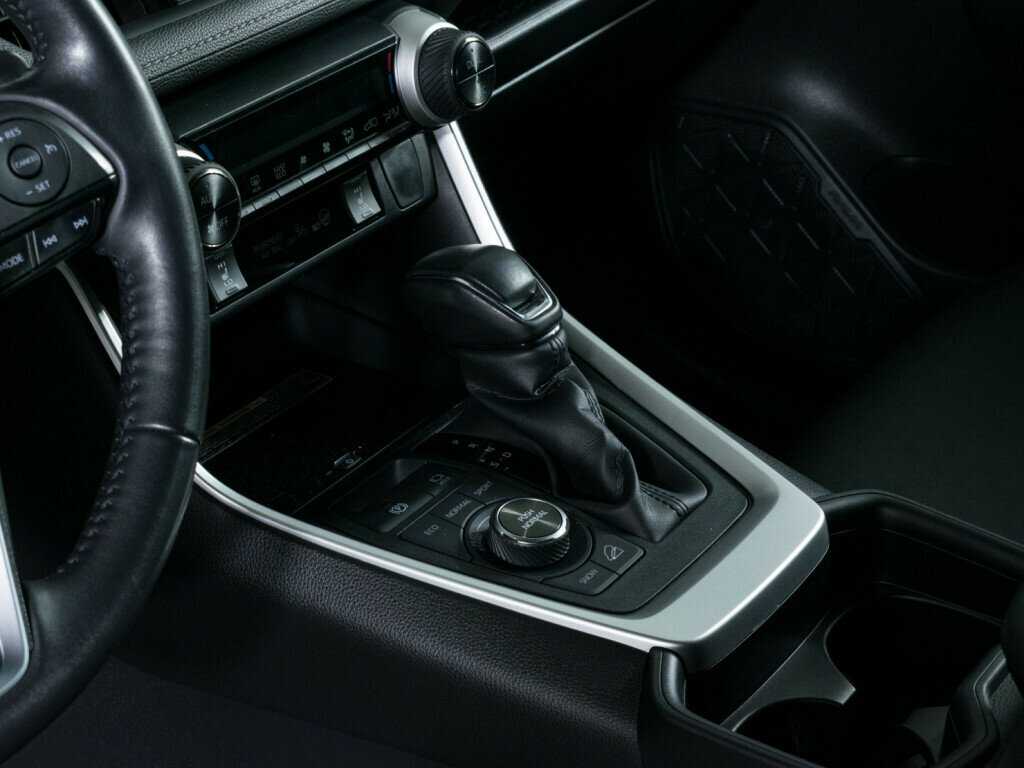 Toyota RAV4, 2021 Фото №14