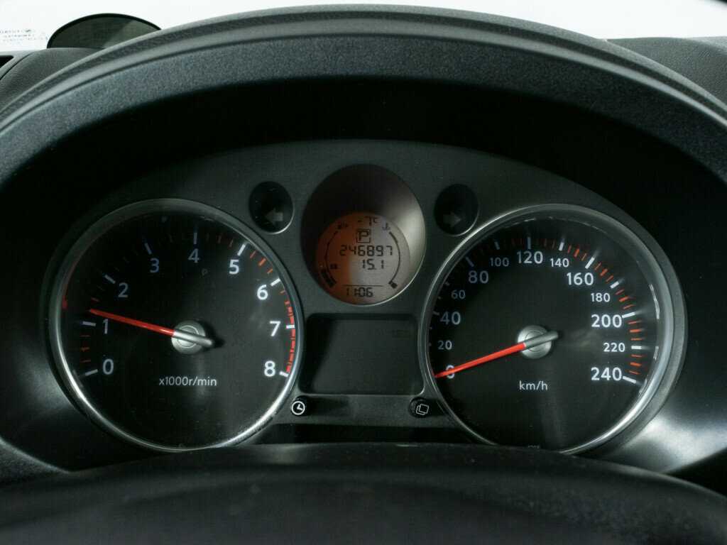 Nissan X-Trail, 2010 Фото №12