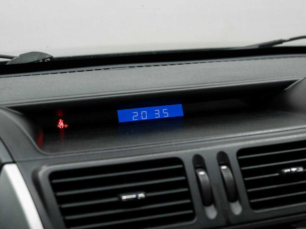 Geely Emgrand X7, 2015 Фото №20