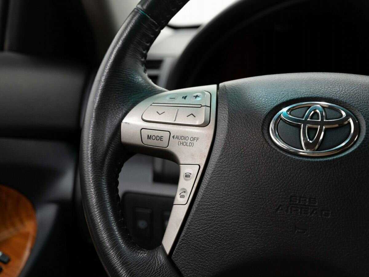 Toyota Camry, 2010 Фото №15
