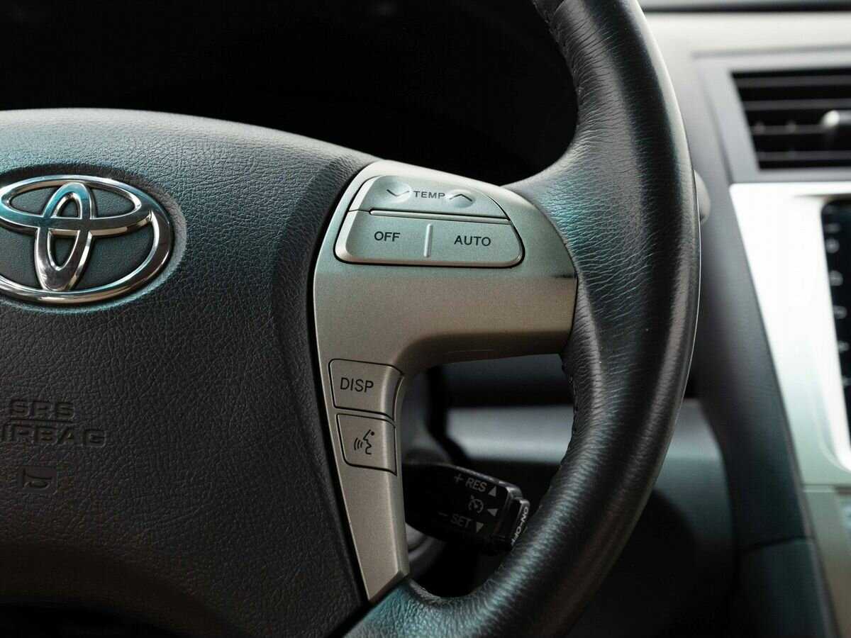 Toyota Camry, 2010 Фото №16