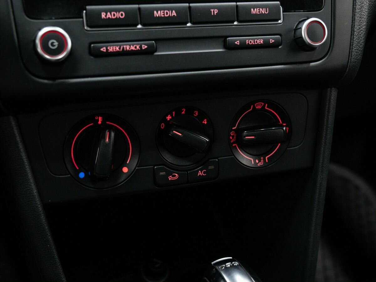 Volkswagen Polo, 2011 Фото №18