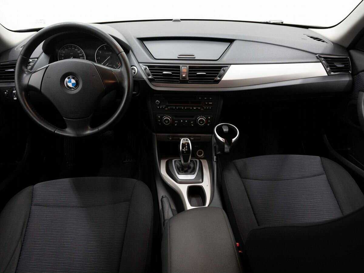 BMW X1 20i, 2013 Фото №15