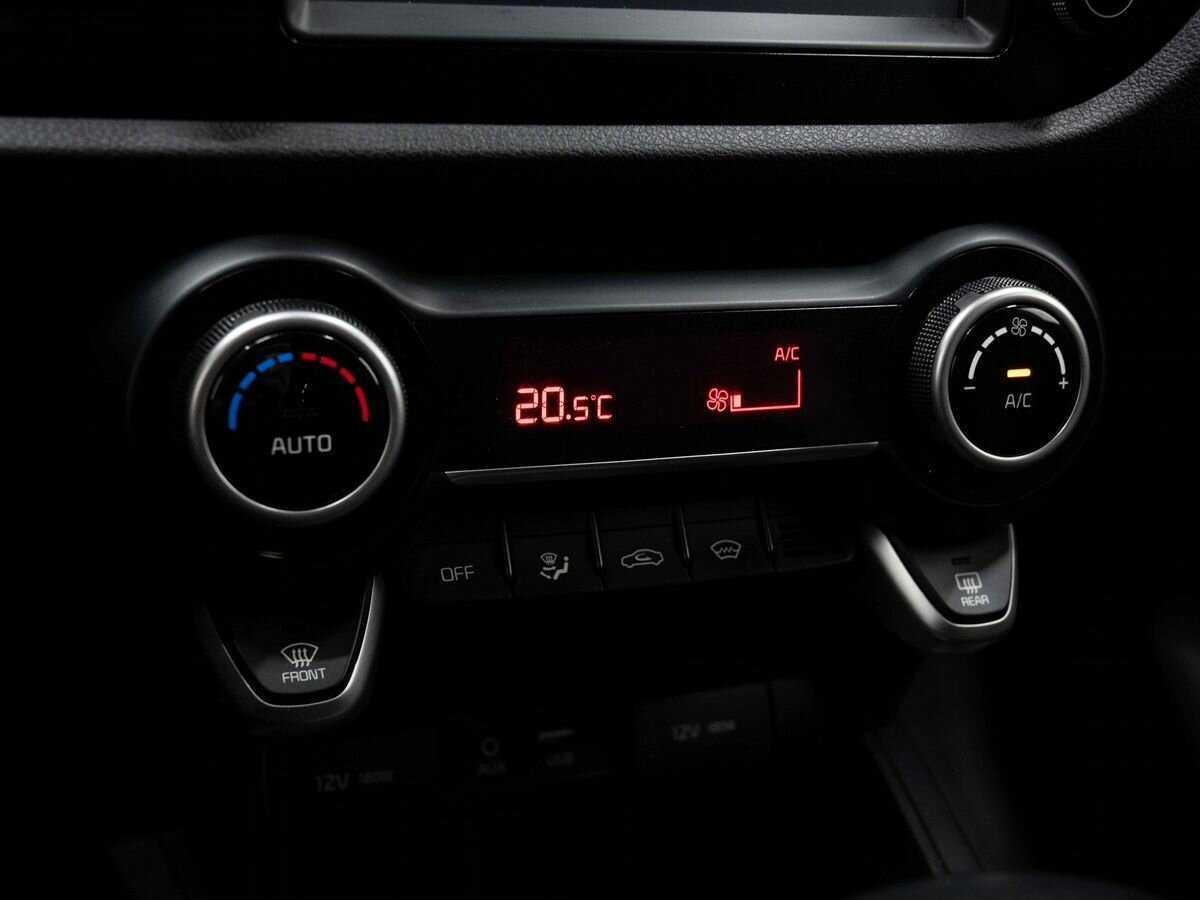 Kia Rio X-Line, 2020 Фото №23
