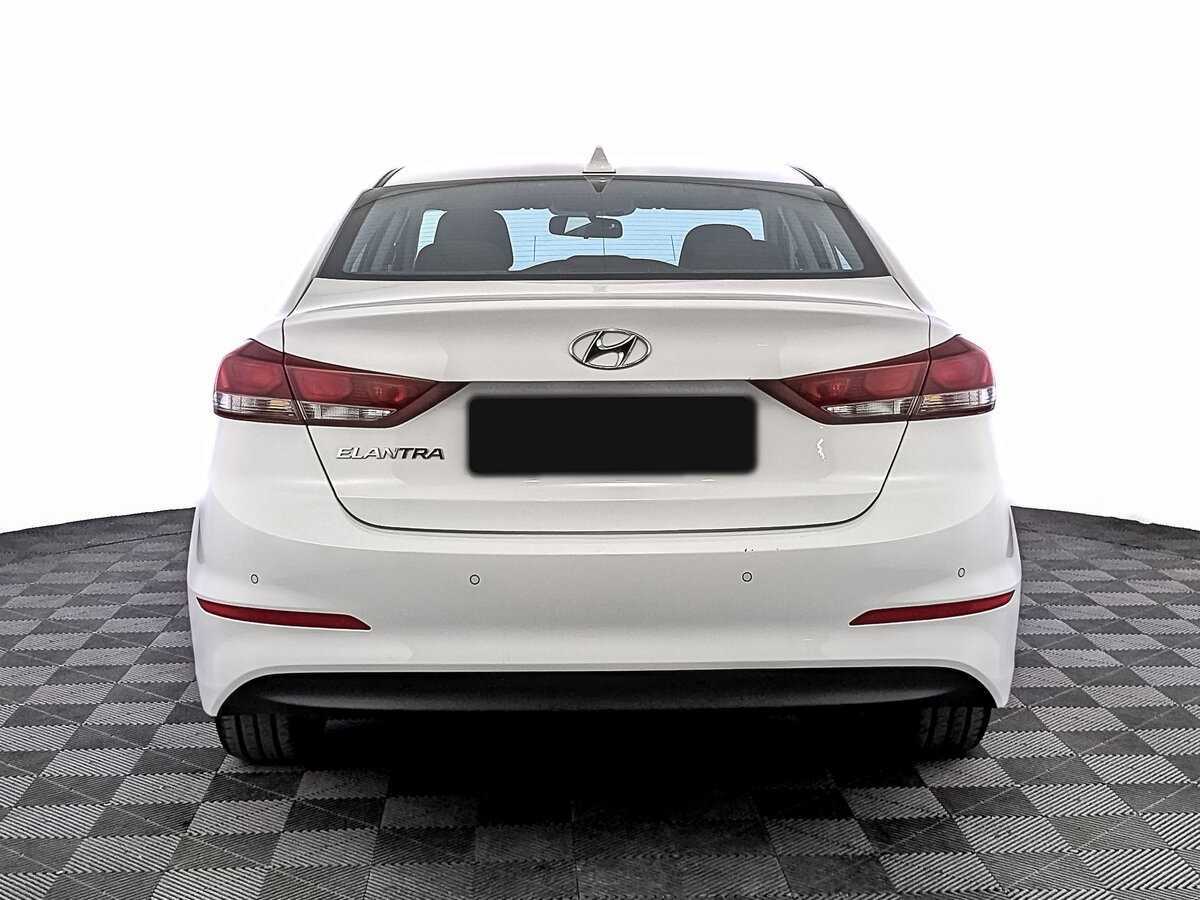 Hyundai Elantra, 2018 Фото №6