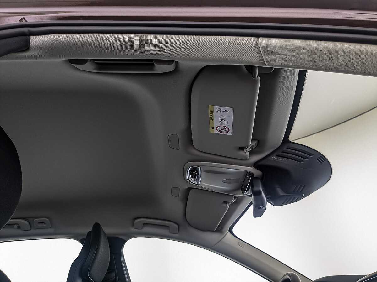 Volvo XC60, 2018 Фото №20