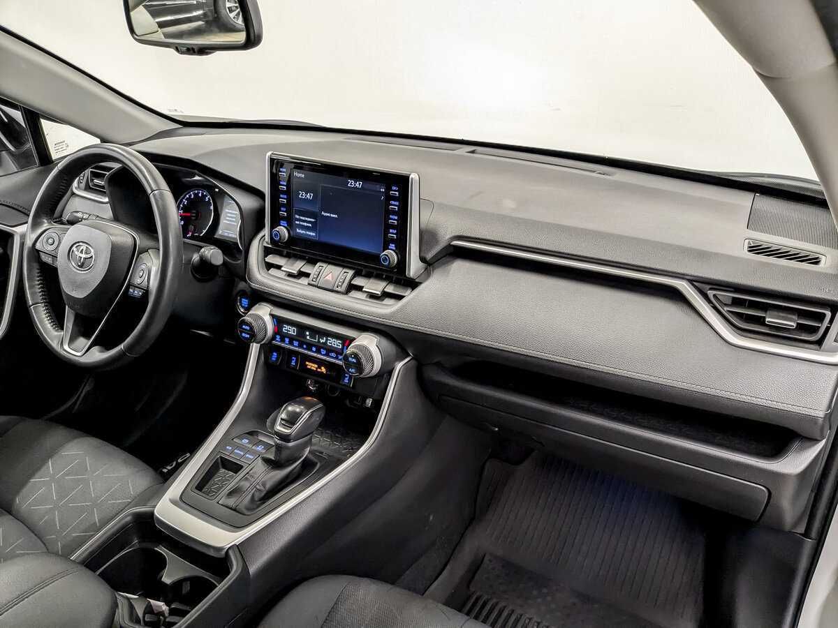 Toyota RAV4, 2021 Фото №11