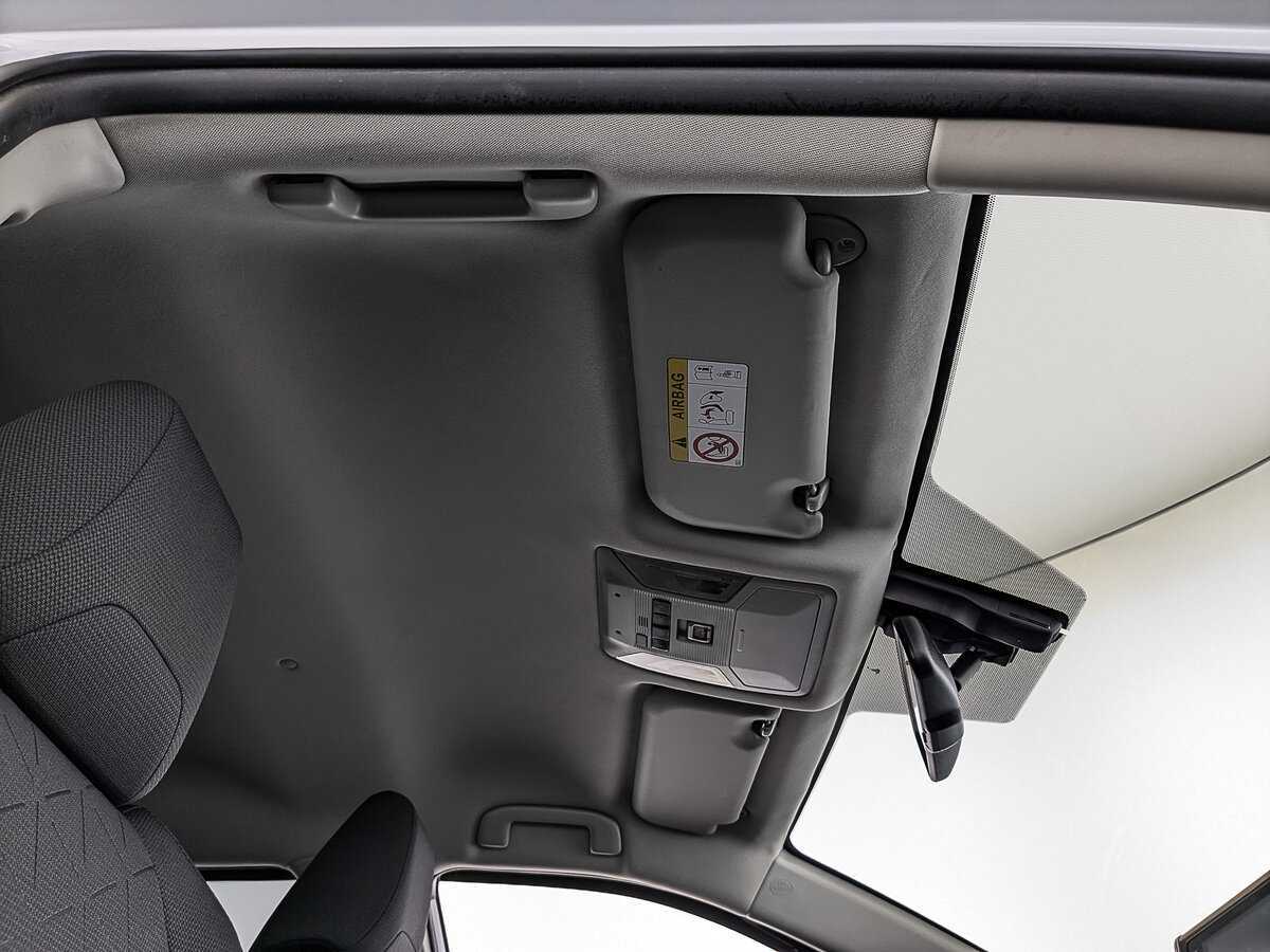 Toyota RAV4, 2021 Фото №20