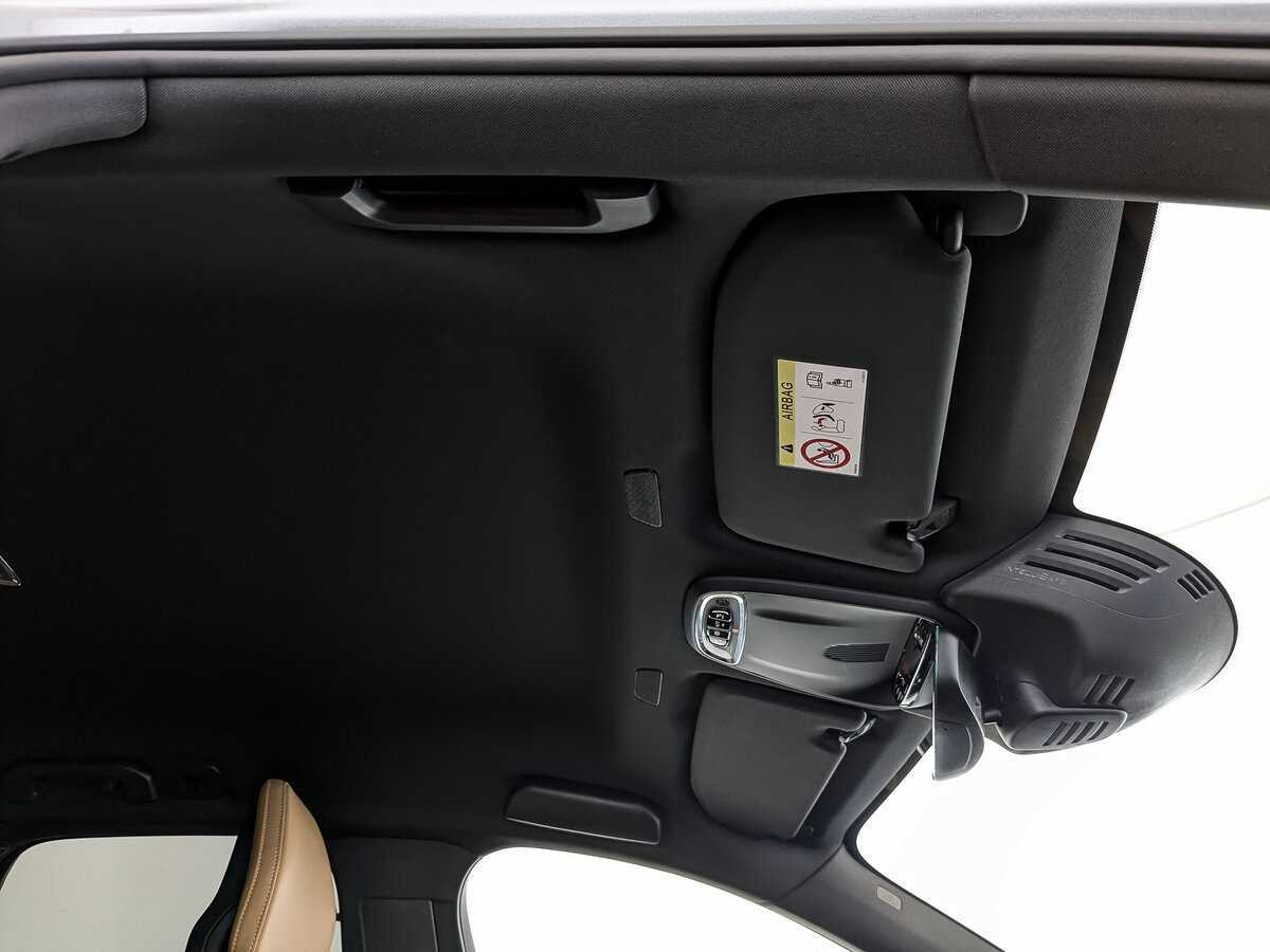 Volvo XC60, 2018 Фото №20