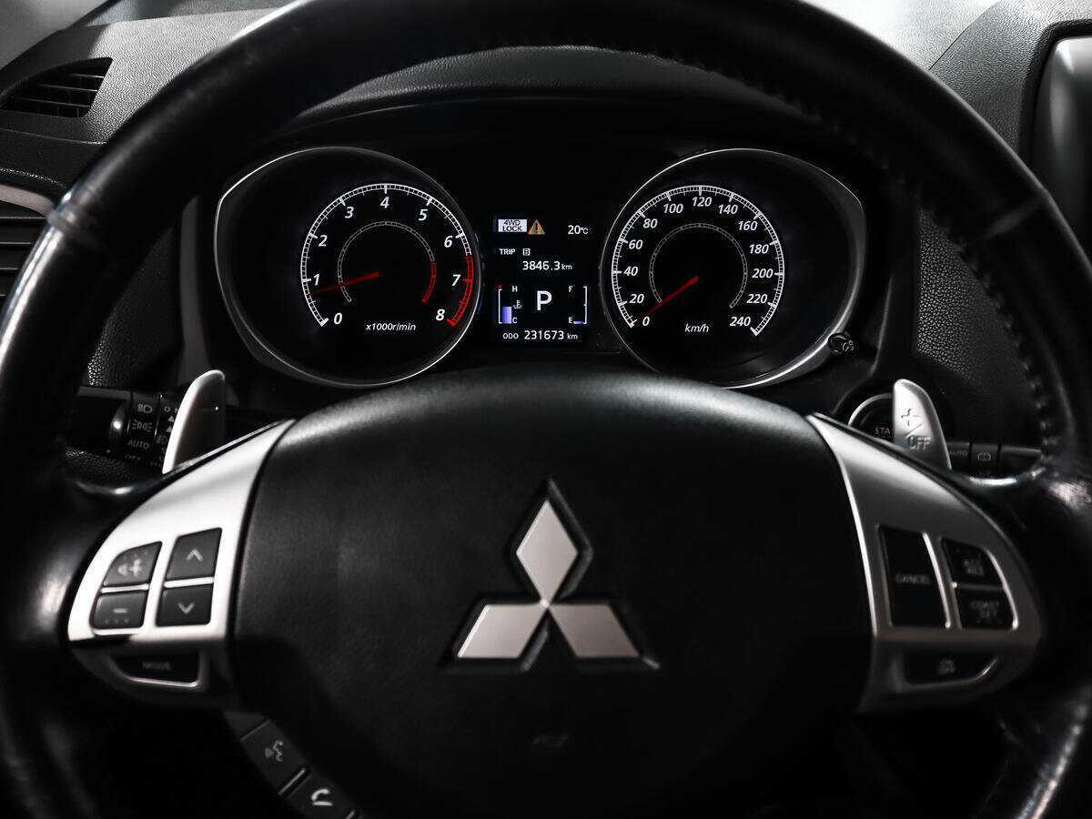 Mitsubishi ASX, 2010 Фото №17