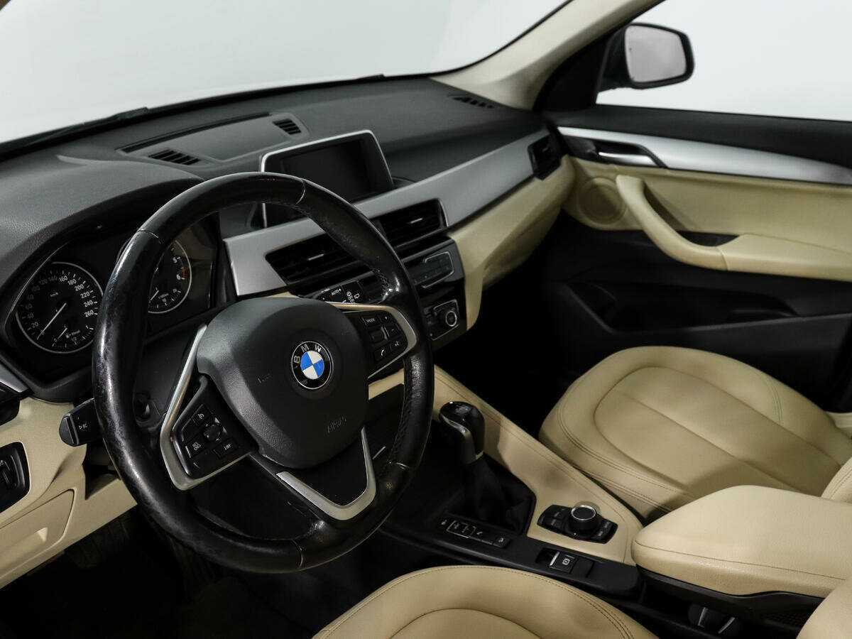 BMW X1 18d xDrive, 2017 Фото №9