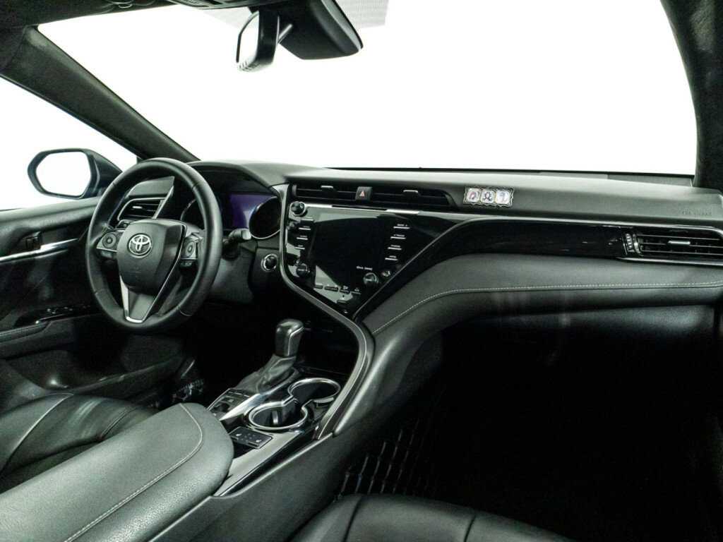 Toyota Camry US Market, 2020 Фото №9