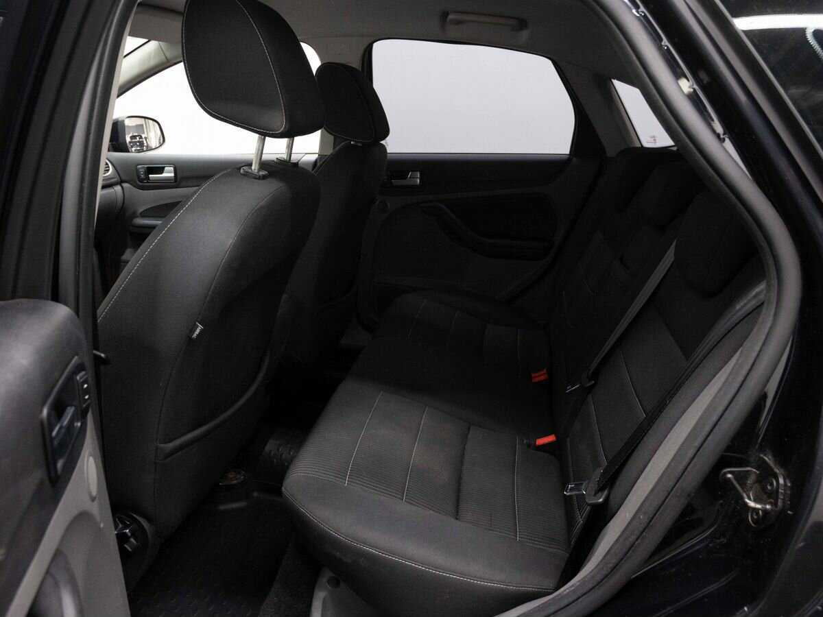 Ford Focus, 2010 Фото №9