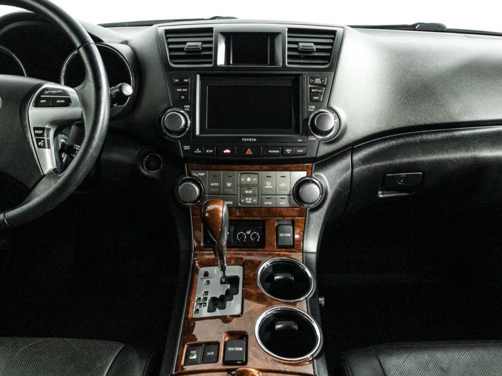 Toyota Highlander, 2011 Фото №14
