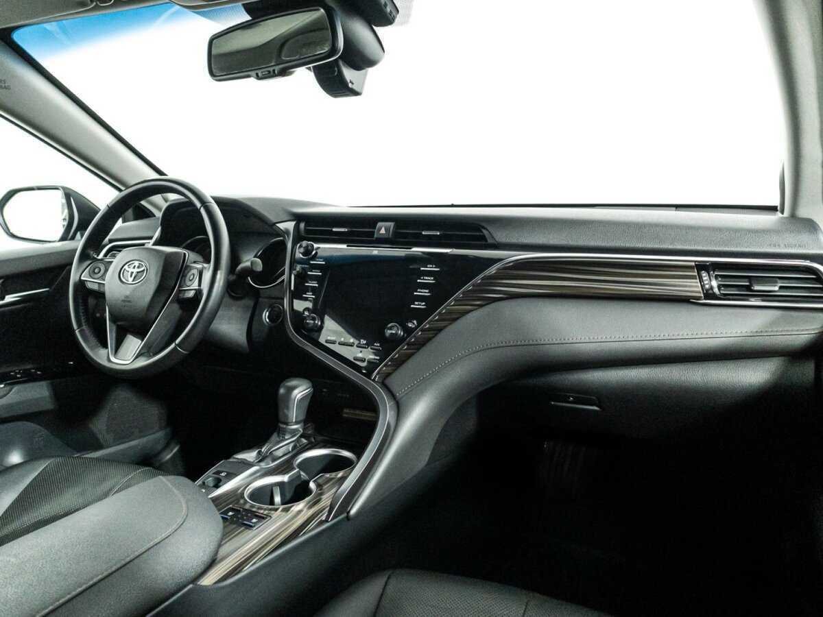 Toyota Camry, 2019 Фото №9