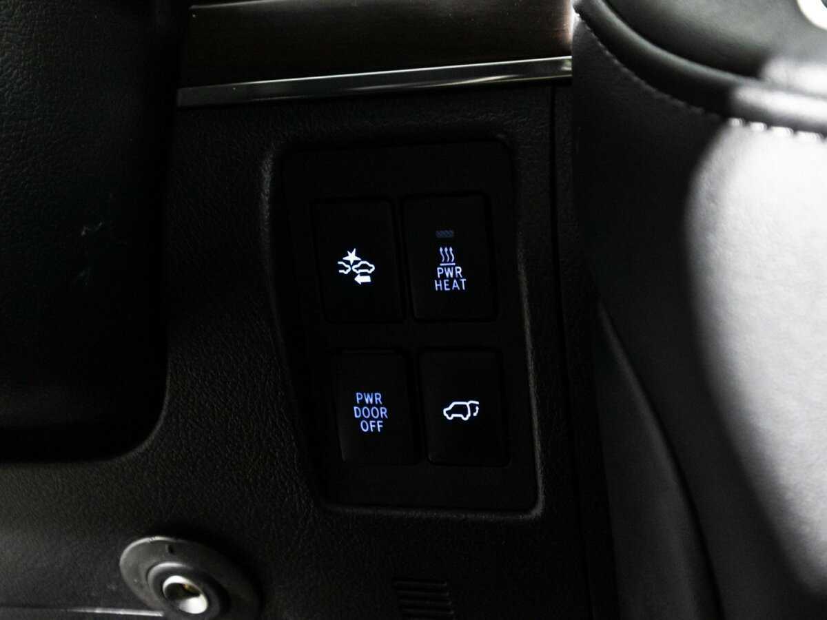 Toyota Land Cruiser, 2016 Фото №22