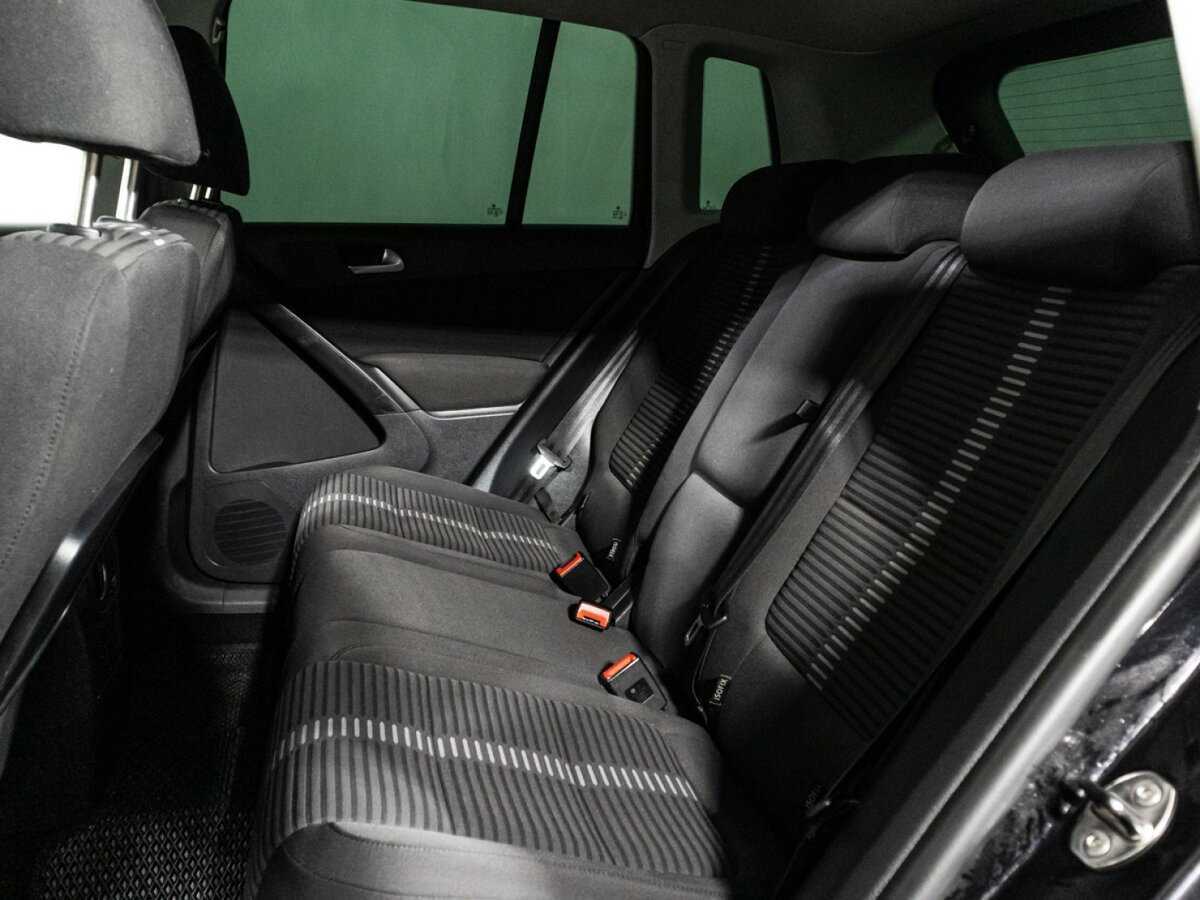 Volkswagen Tiguan, 2010 Фото №10