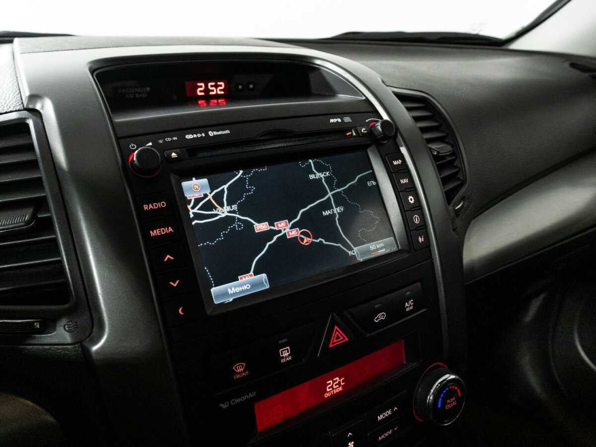 Kia Sorento, 2011 Фото №17