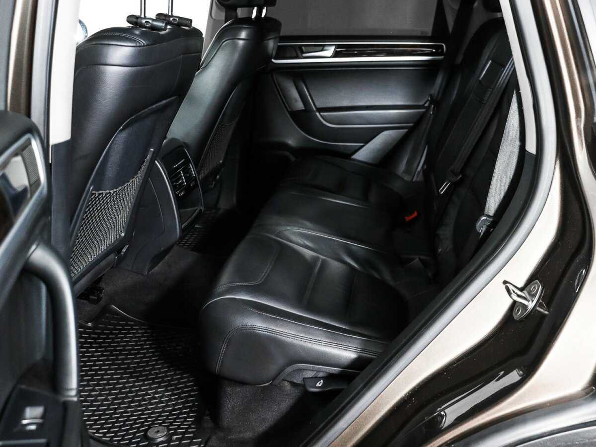 Volkswagen Touareg, 2012 Фото №13