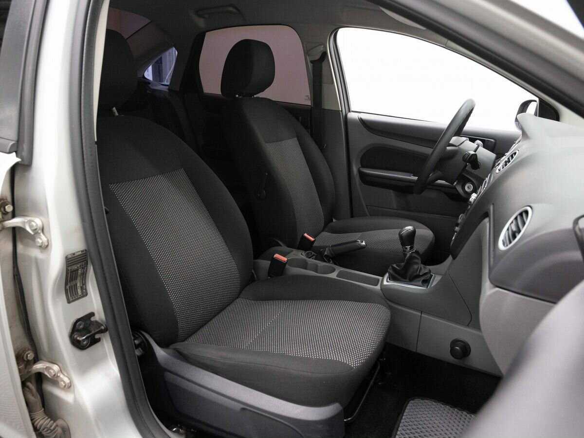 Ford Focus, 2011 Фото №13