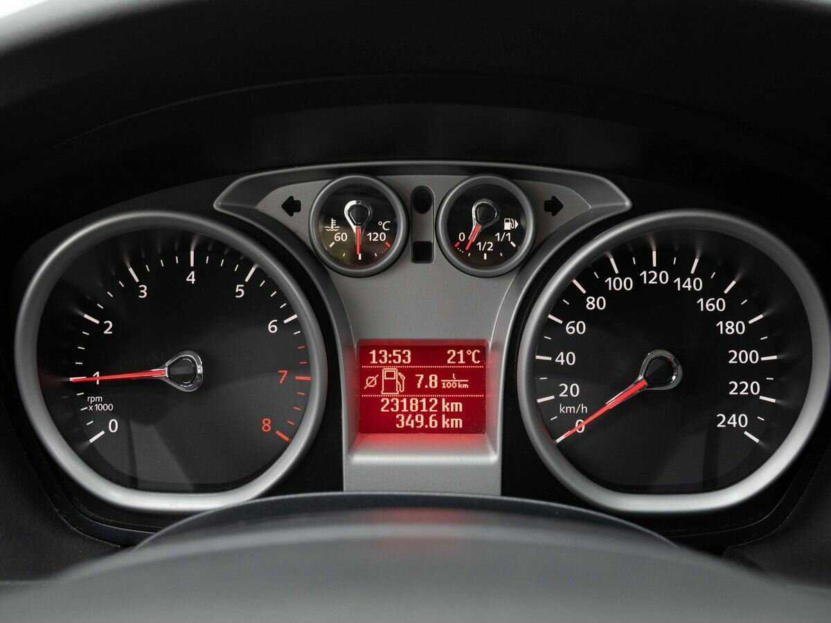 Ford Focus, 2011 Фото №16