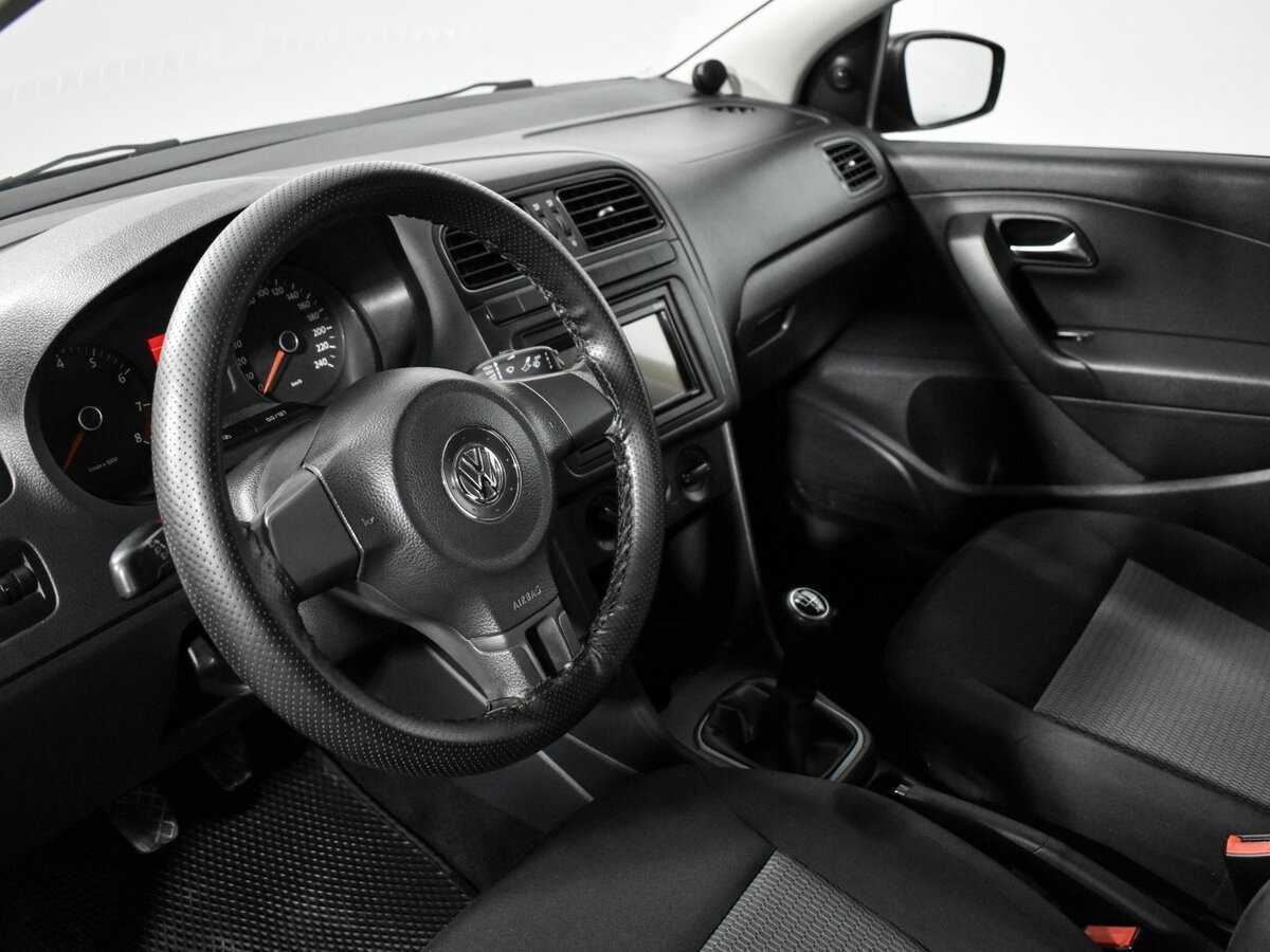Volkswagen Polo, 2011 Фото №9