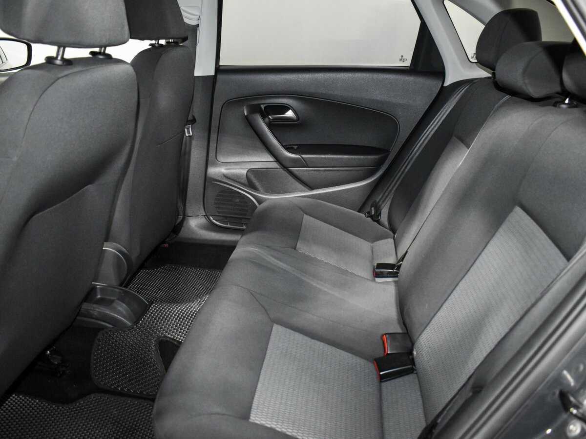 Volkswagen Polo, 2011 Фото №12