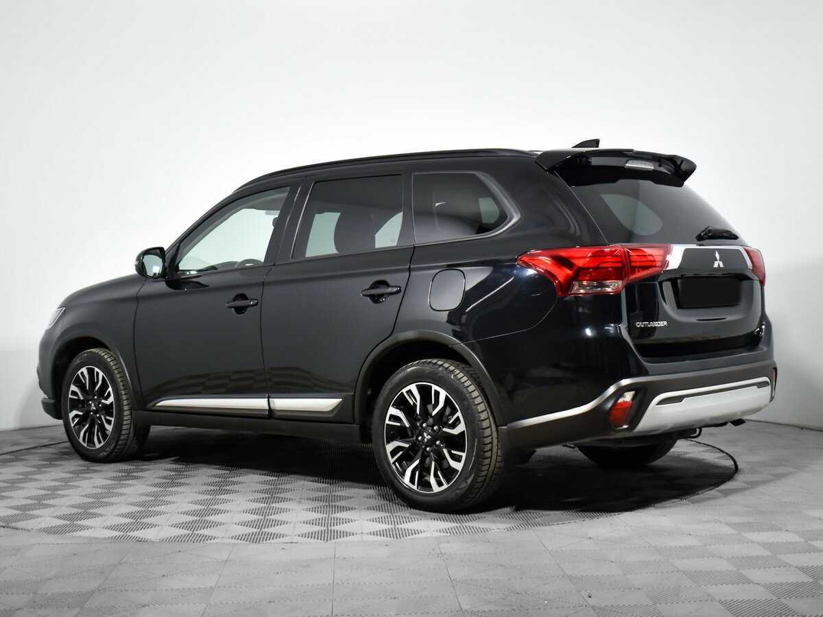 Mitsubishi Outlander, 2021 Фото №6