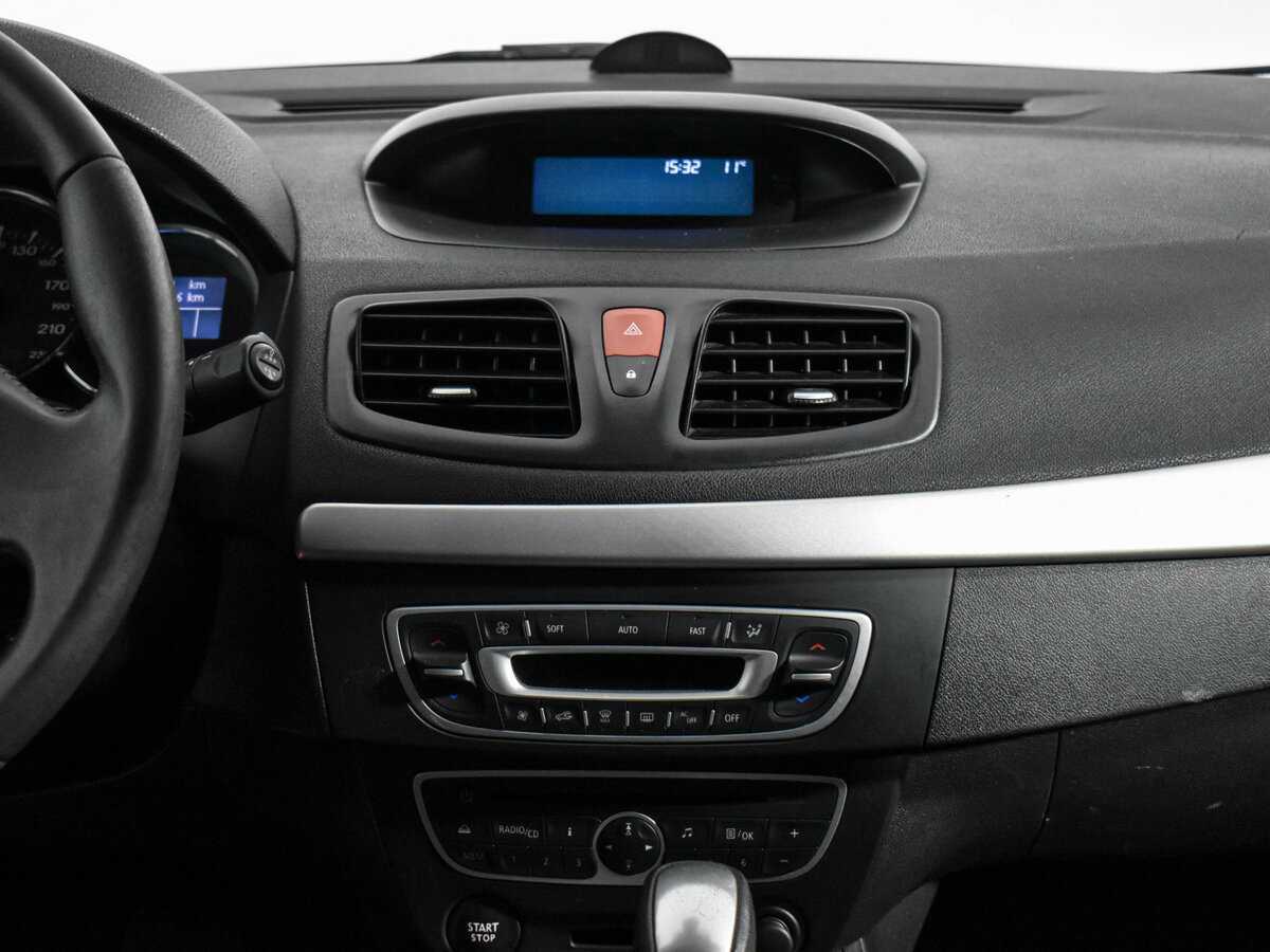 Renault Megane, 2011 Фото №16