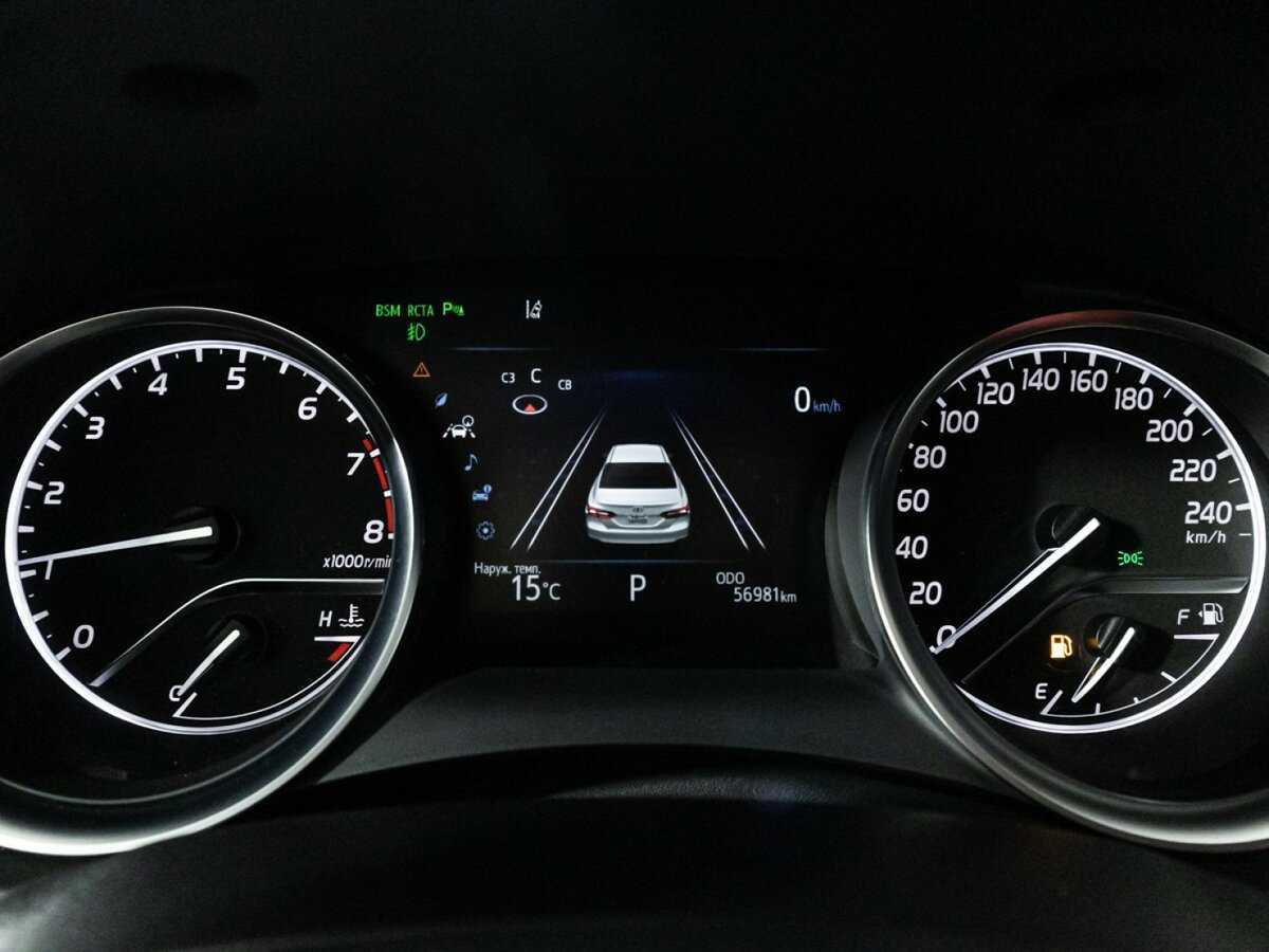 Toyota Camry, 2019 Фото №12