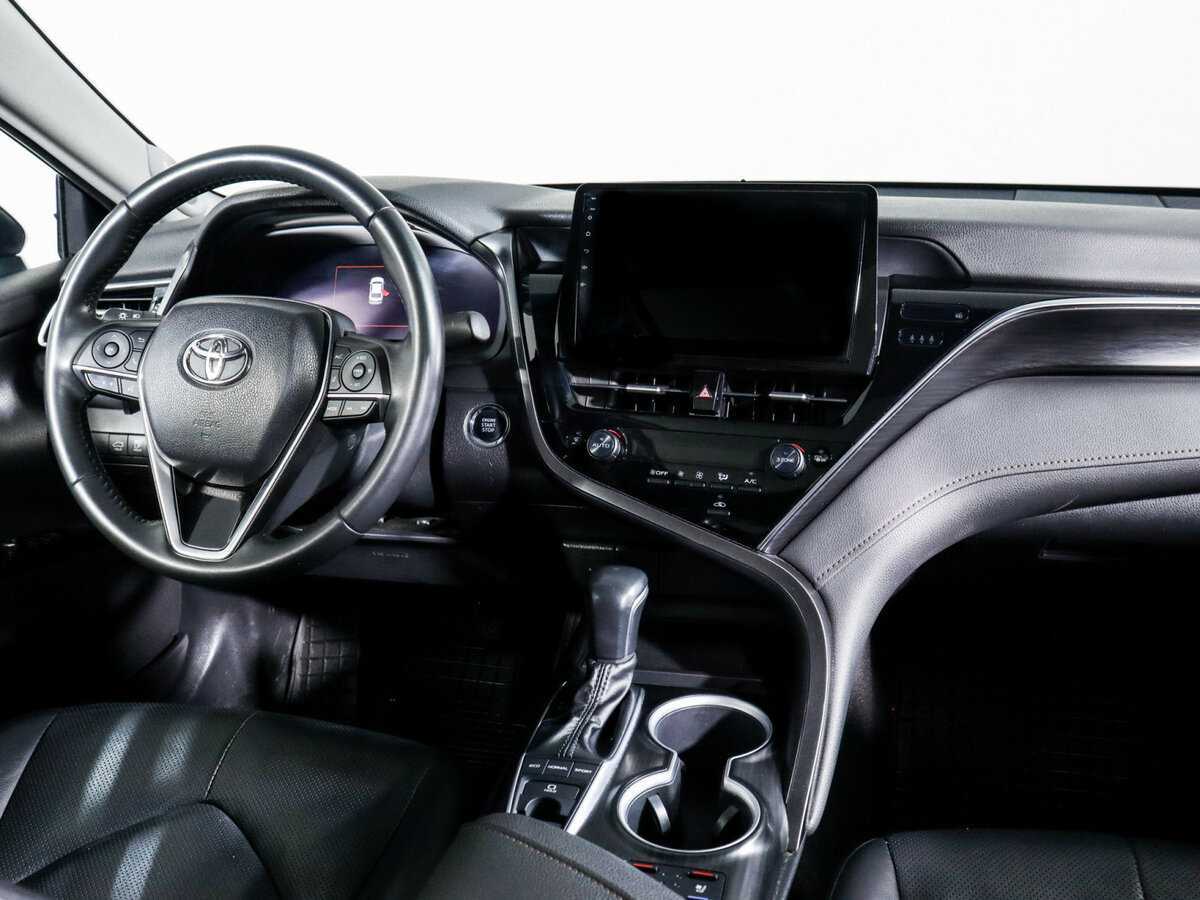 Toyota Camry, 2023 Фото №12